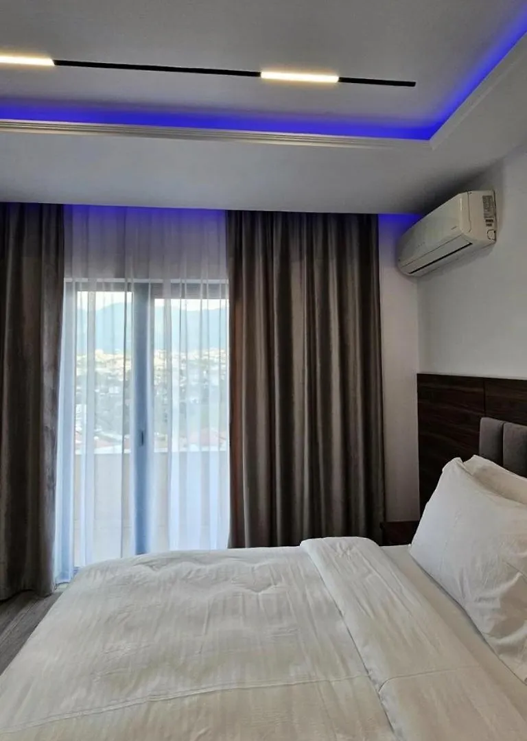 Hotel Agron Tirana 0*,